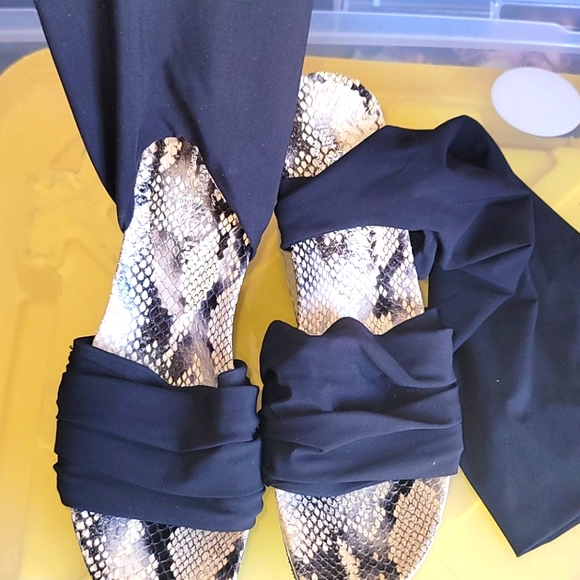 RIGHT BANK shoes sandals 7.5 - Picture 1 of 5